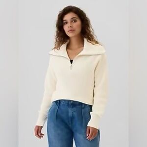 Gap Quarter Zip Sweater M Birch White 100% cotton oversized cropped cable knit